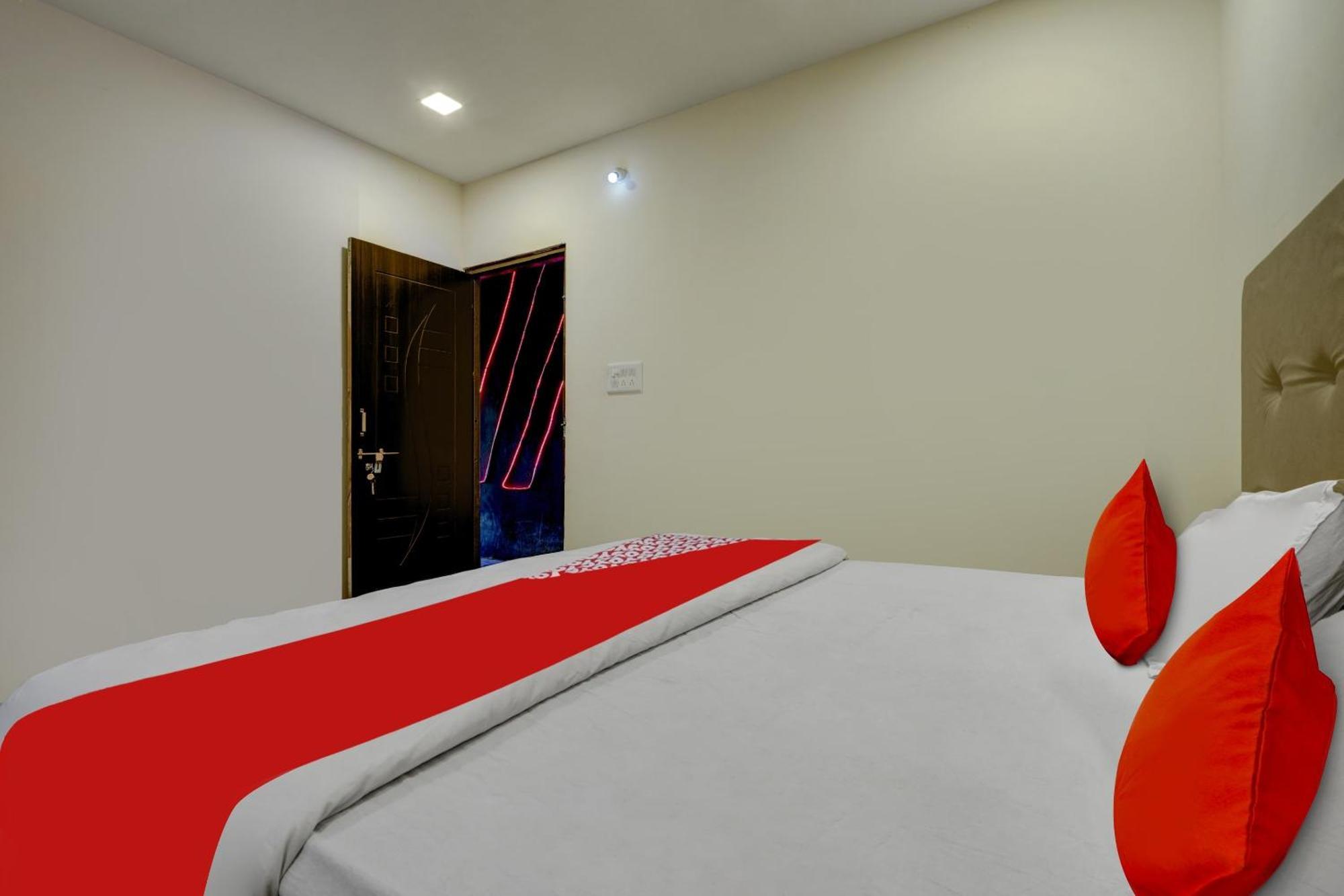 Oyo Flagship The Chirag Resort Bhandāra Zewnętrze zdjęcie