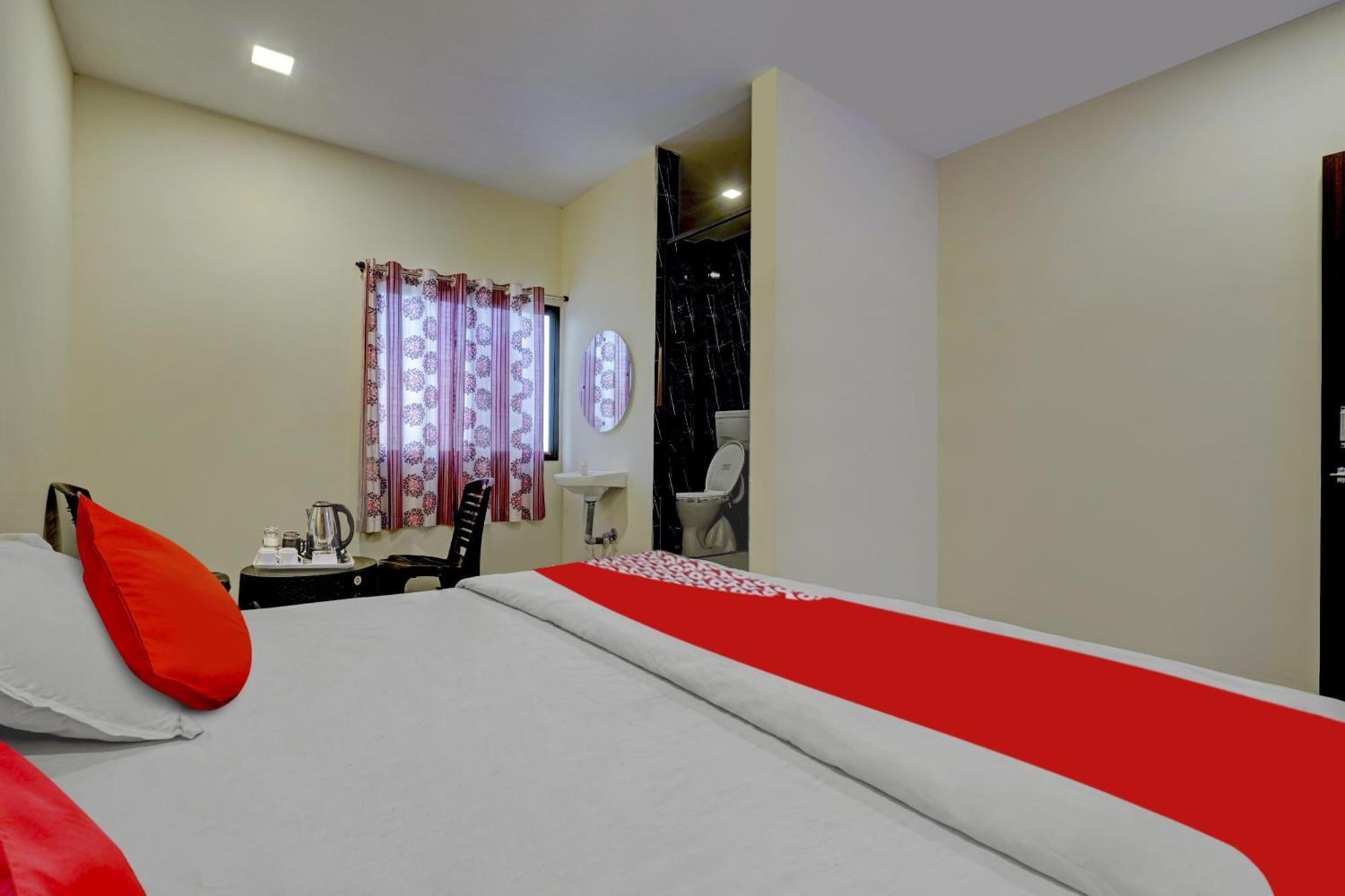 Oyo Flagship The Chirag Resort Bhandāra Zewnętrze zdjęcie